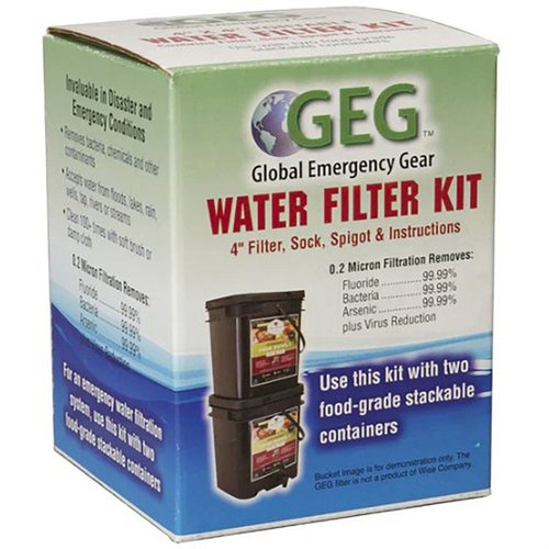 Il kit di filtrazione GEG™ offre acqua potabile pulita da fonti non trattate, rimuovendo batteri e contaminanti, con un filtro riutilizzabile per oltre 100 pulizie.