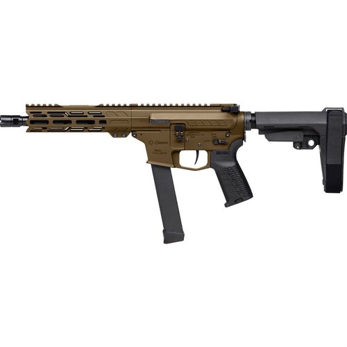Il CMMG® MKGS BANSHEE™ 9MM LUGER con canna da 8" offre un sistema Radial Delayed Blowback, personalizzazione con parti ZEROED e compatibilità con caricatori Glock.