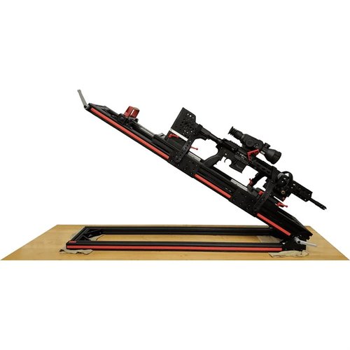 La MASTER SERIES FORENSIC / BALLISTIC TESTING MACHINE offre stabilità massima, adattabilità per diverse armi e un design robusto, ideale per test di precisione.