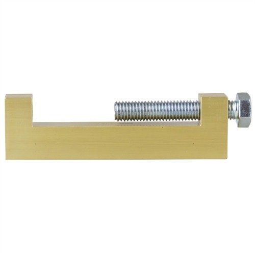 Il Kleinendorst Firing Pin Tool facilita il montaggio e smontaggio dei bulloni Rem 40X, XP-100 e 700, proteggendo il percussore durante l'uso.