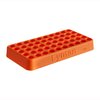 Il Lyman Custom-Fit Loading Block è ideale per preparare cartucce, realizzato in polimero resistente e capace di contenere 50 colpi, disponibile in varie misure.