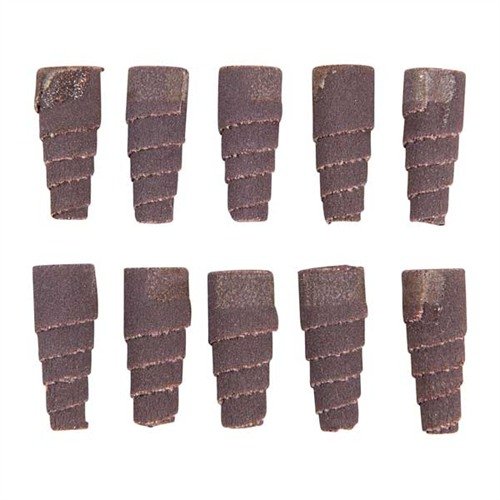 I TAPERED ROLLS di MERIT ABRASIVE PRODUCTS facilitano l'accesso a spazi ristretti, con grana 120 in ossido di alluminio su supporto in tessuto resistente.