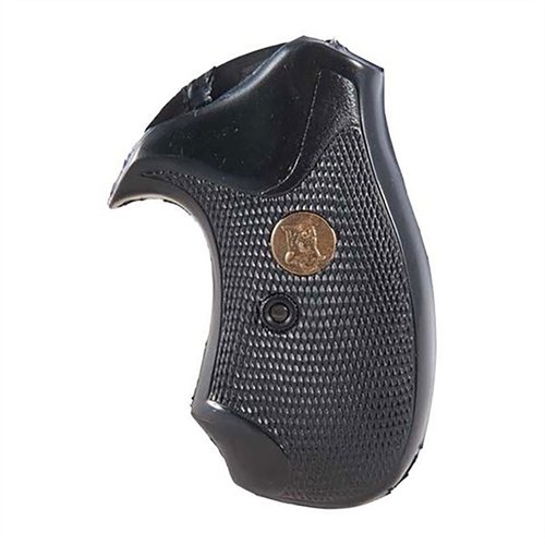 I Pachmayr Presentation Grips offrono uno stile classico, una finitura profondamente scanalata per un controllo superiore e un design progettato per puntare dritto.