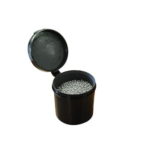 Scopri l'IMPERIAL APPLICATION MEDIA di REDDING: sfere ceramiche ad alta densità caricate con Imperial Dry Neck Lube, ideali per cartucce da 17 calibri e superiori.