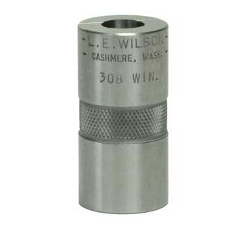 Il WILSON CASE GAGE per 308 Winchester è essenziale per il corretto dimensionamento delle cartucce, misurando rapidamente headspace e lunghezza per evitare sovradimensionamenti.