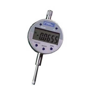 L'indicatore digitale SINCLAIR INTERNATIONAL offre letture assolute e incrementali, zero con un tocco e compatibilità con vari strumenti per la lavorazione delle munizioni.