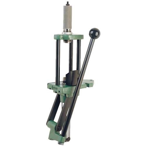 L'AMMOMASTER-2 RELOADING PRESS di RCBS offre una precisione superiore e una capacità di carico elevata, rendendo il ricaricamento delle munizioni più efficiente e semplice.