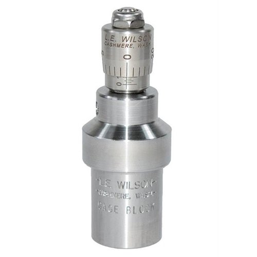 Il micrometro L.E. Wilson Case Gage Depth permette di misurare facilmente l'headspace delle cartucce, con graduazioni di .001 e compatibilità con tutti i gages L.E. Wilson.