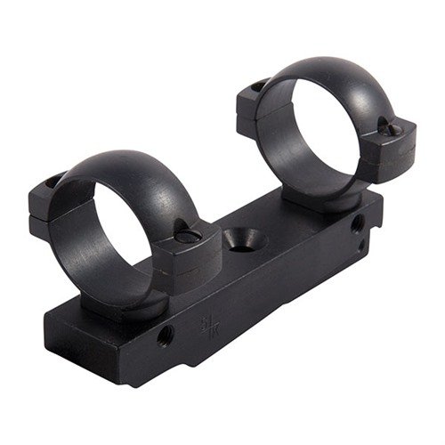 Il MOSIN NAGANT MOUNT S&K offre un'installazione senza modifiche, una base in alluminio anodizzato e supporta ottiche a lungo raggio con anelli in acciaio.