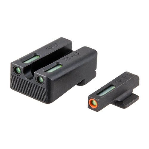 I mirini notturni TFX Pro offrono illuminazione costante con Tritium e fibre ottiche, protezione superiore e design ergonomico per un'acquisizione del bersaglio più rapida.