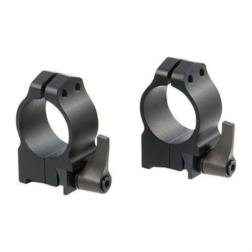 Gli anelli Warne Maxima QD offrono montaggio rapido e preciso per fucili Ruger, mantenendo la zero e garantendo robustezza e durata eccezionali.