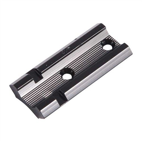Le basi in alluminio leggero si adattano a fucili, carabine e pistole, disponibili in set e singole, compatibili con Top Mount e See-Thru Mount Rings.