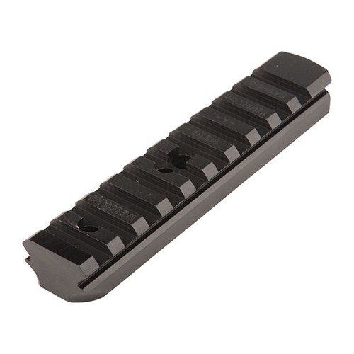 Il montaggio Drill and Tap per Ruger® Redhawk®, Blackhawk® e GP100® consente di fissare il mirino al top strap, accettando anelli in stile Weaver.