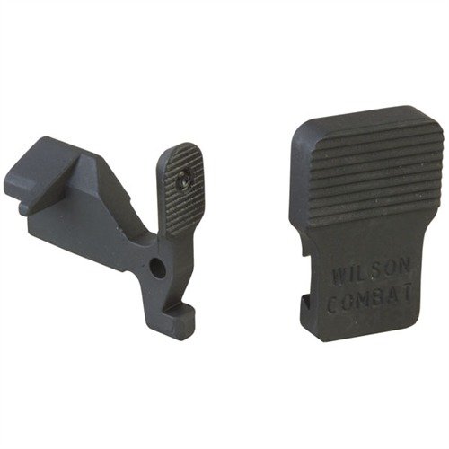 Design innovativo a due in uno per AR-15, pulsante tattico grande installabile verticalmente o orizzontalmente, realizzato in acciaio per resistenza e affidabilità.