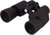 Il Binocolo Levenhuk Sherman BASE 10x42 offre un'ottima visibilità in condizioni di scarsa illuminazione, un design robusto e impermeabile, ideale per l'osservazione all'aperto.